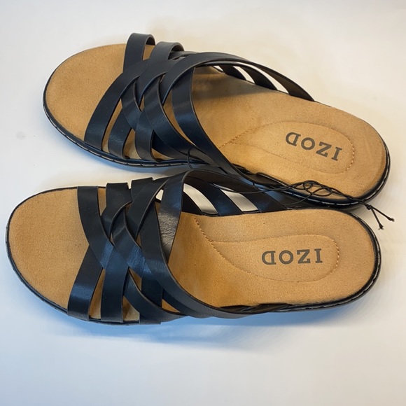 Izod Sandals NWOT - Picture 2 of 4